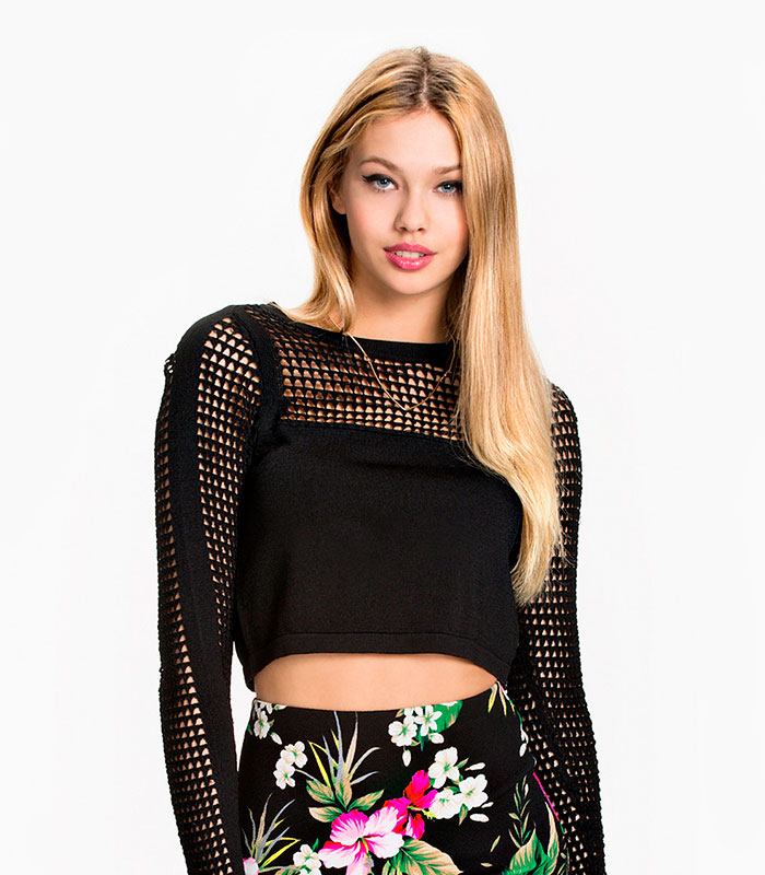 fashion-product-8 Classic wooden chair - Image 1